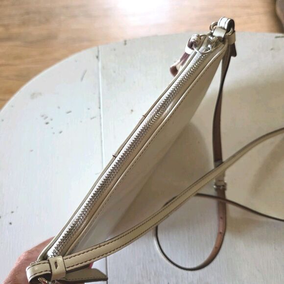 Coach 7578 Slim Demi Zip Shoulder Crossbody Bag Leather Ivory White Logo Lozenge - Picture 6 of 16